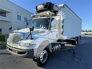 2016 INTERNATIONAL DURASTAR 4300 9006048736